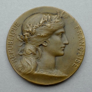 Marianne, Woman, 1914 - 1918. Antique Large Medal.