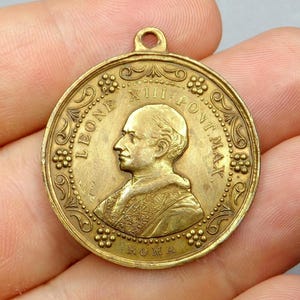 Médaille Religieuse Ancienne XIXe – Pape Léon XIII, Objet De Collection