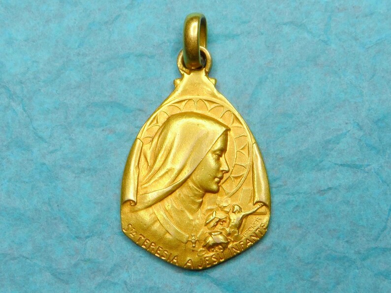 Saint Therese of Lisieux. Antique Religious Large Pendant. Etsy Australia
