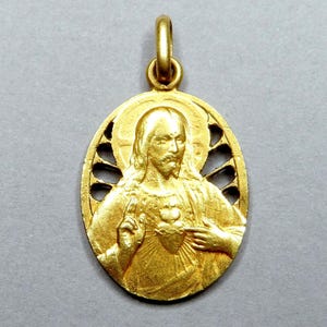Jesus Christ. Sacred Heart. Openwork Medal. Antique Religious Pendant.