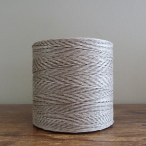 1 mm LEINENFADEN - weiß und naturfarben, 500 g (Flachs poliert, nicht polierter Leinenfaden), Leinenfaden zum Nähen.