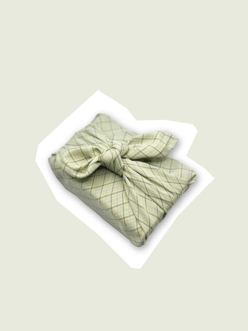 Furoshiki Pase en papel de regalo Regalo sostenible Cero residuos Upcycle Talla S Lichtgroene ruit