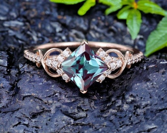 Princess Cut Alexandrite Engagement Ring Anniversary Gift Dainty Diamond Bridal Ring Twist Ring Promise Ring Unique Rose Gold Delicate Ring
