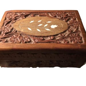 1970s Made in India Carved Wooden Keepsake Box, Jewelry Box, or Trinket Box