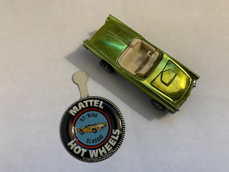 Hot Wheels Redline 1969 57 Classic T-Bird US Lime/antifreeze green