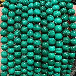 90 Malachite pearls in 4mm, 6mm (x63), 8mm (x48), 10mm (x38) Grade AAA+, natural stone pearl, natural malachite pearl