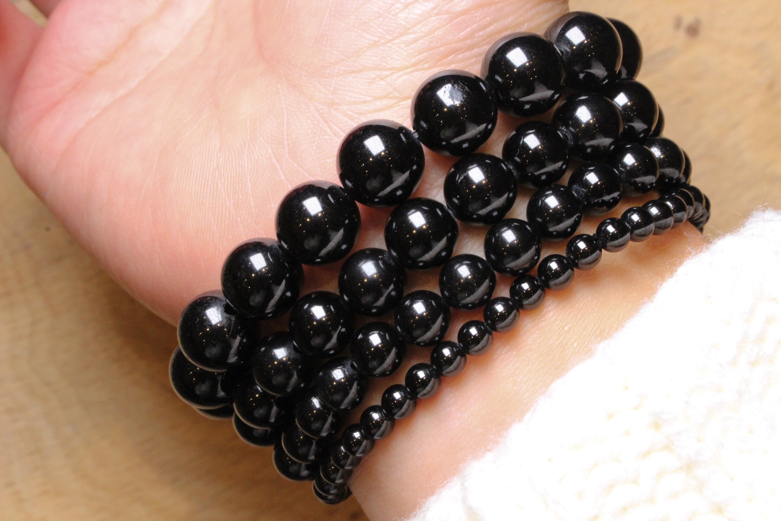 Black Spinel bracelet in natural pearls 4/6/8/10/12 mm