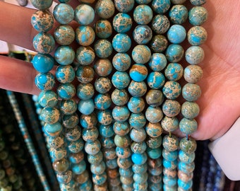 Chanel Superbe Broche Croix Métal Doré, Perles Et Cabochons Noirs Et Corail  120808