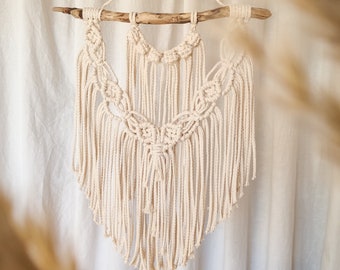 Macrame wall hanging "Lydia"