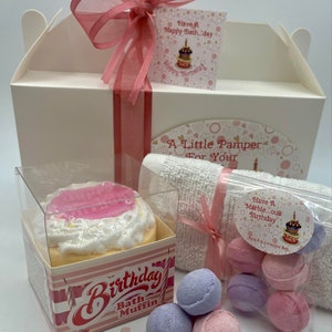 Ladies Birthday Pamper Hamper | 18th 21st 30th 40th 50th 60th | SPA Gift Box For Her | "HAPPY BIRTHDAY" Bath Bomb imagen 4