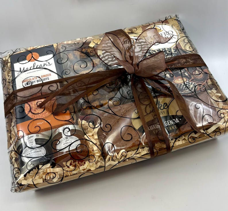 Italian Coffee Mini Hamper | Coffee & Biscuits | Ladies Mens Birthday Treat Gift Box | Present For Him | Gift For Her | Gourmet Food Hamper image 2