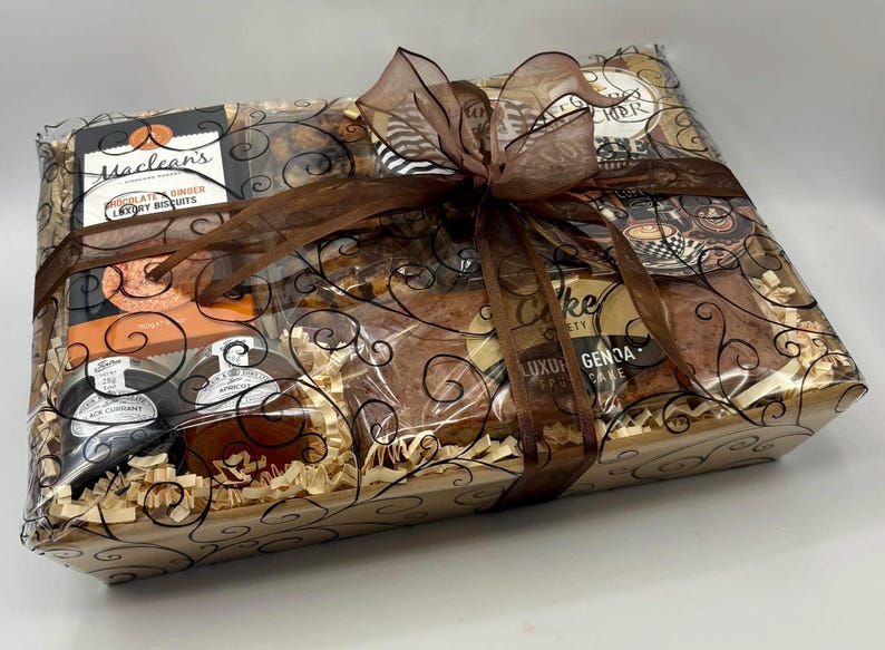 Italian Coffee Mini Hamper | Coffee & Biscuits | Ladies Mens Birthday Treat Gift Box | Present For Him | Gift For Her | Gourmet Food Hamper image 9