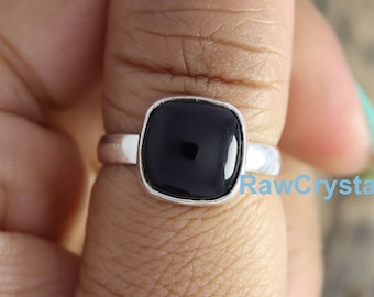 Black Onyx Ring: 925 Sterling Silver, Cushion Gemstone