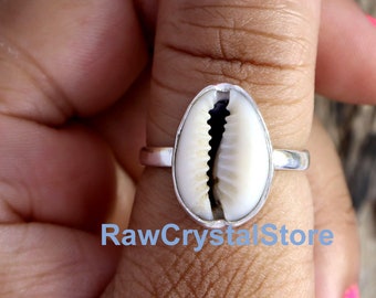 Cowrie Ring, Sterling Silver Shell Ring, Natural Shell Ring, Cowry Kauri Shell, Ibiza Ring, Kaudi Silver Ring, Boho Yoga Ring, Gift for Her