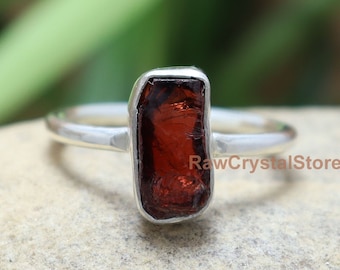 Raw Garnet Ring, Natural Garnet Rough Ring, Organic Uncut Raw Crystal Ring, 925 Silver Ring, Minimalist Band Ring, Midi Ring, Rings for Girl