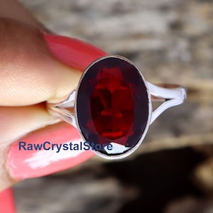 Garnet Ring, Red Garnet Silver Ring, Handmade Jewelry, Boho Ring, Women Ring, Wedding Ring, Engagement Ring, Gift for Her, Christmas Gift