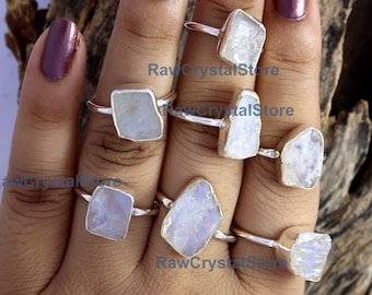 Raw Moonstone Ring, Rainbow Moonstone Ring Silver, Raw Uncut Gemstone Ring, Birthstone Ring for Women, Bohemian Ring, Bezel Ring, Midi Ring