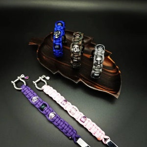 Paracord Bracelet with Beads and Adjustable Anchor Shackle Clasp