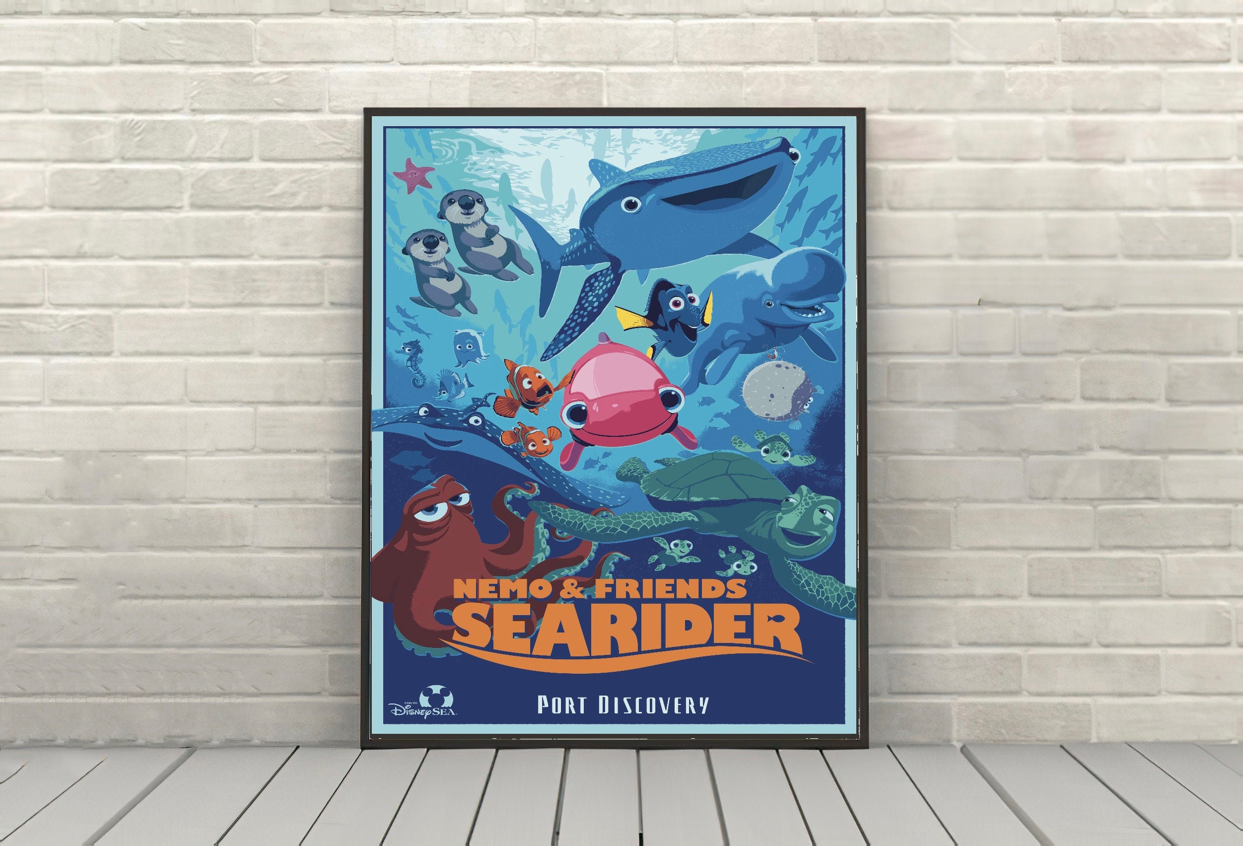 ニモと仲間たちのシーライダーポスター ポートディスカバリー