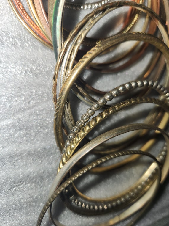 18 bangle lot - image 3