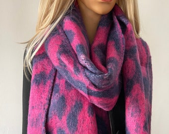 Fuchsia Pink Blanket Scarf Women Oversized Wool Scarf Shawl Wrap Chunky Warm Winter Scarf Long Large Thick Fluffy Leopard Print Colour Block