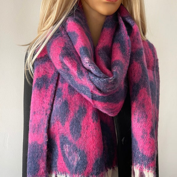 Fuchsia Pink Blanket Scarf Women Oversized Wool Scarf Shawl Wrap Chunky Warm Winter Scarf Long Large Thick Fluffy Leopard Print Colour Block