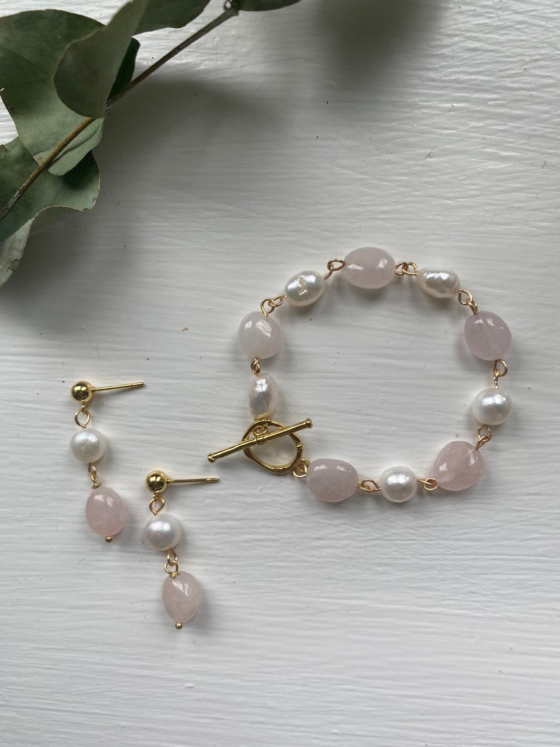 Rose Quartz & Freshwater Pearl Bracelet Gold Plated Toggle Clasp multicolor beaded bracelet, Gift for Her, Wedding jewelry, mixed gemstone image 6