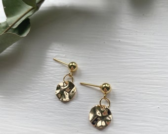 Dainty Gold Plated Leaf Earrings - Minimalistic Dangle Design, Simple Studs, Handcrafted Jewelry, Timeless Gift for Her, Elegant Accessory