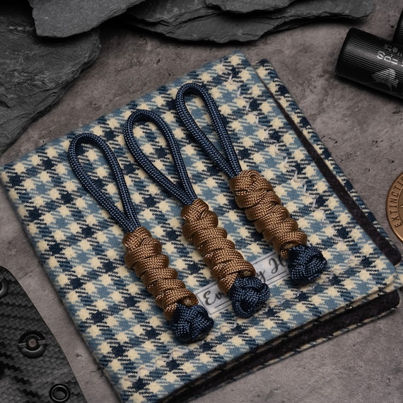 Two Color Rounded Paracord Zipper Pulls (3-Pack) | Choose From 70 Colors