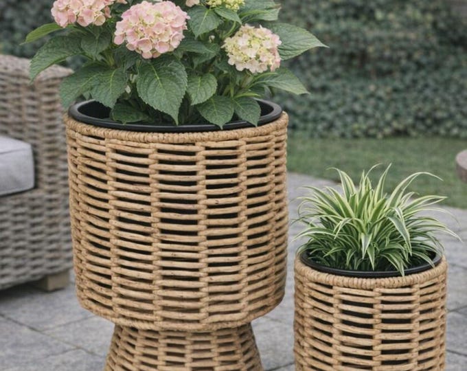 Handcrafted Water Hyacinth Planter With Removable Planting Area