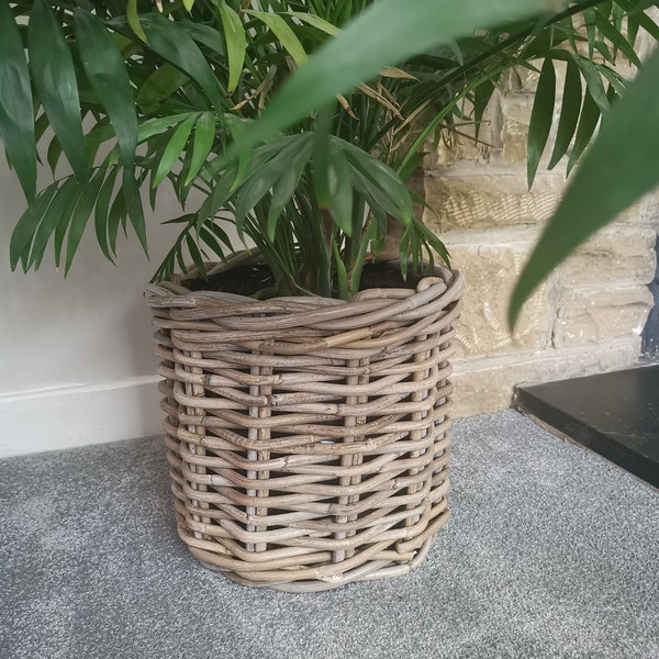 Thick & Sturdy Fully Lined Rattan Planters - Available in 3 Sizes