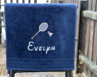 Personalisiertes Badminton Handtuch & Duschtuch | Einzigartige Geschenkidee für Badmintonfan |  bestickt mit Namen | individuell