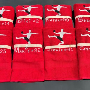 Personalisiertes Handball Handtuch Handballspieler Duschtuch bestickt mit Namen Handball Papa Geschenk Handballhandtuch personalisiert Rot