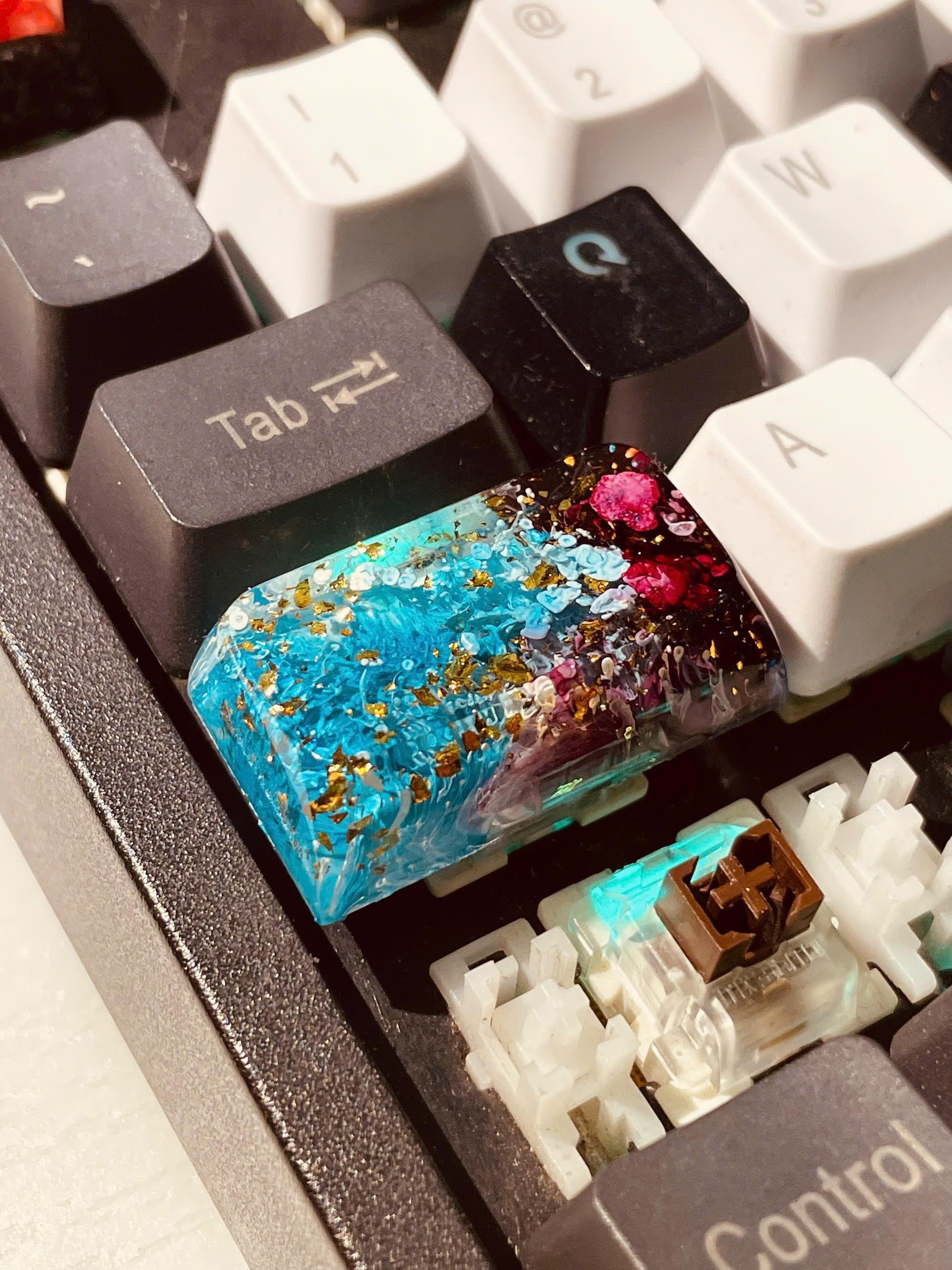 Caps lock keycap - Etsy 日本