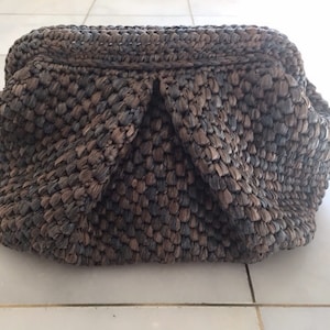 Monedero de mujer estilo Bottega