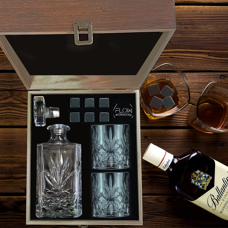 Classic Whiskey Decanter and Whisky Glasses Gift Set Whisky Etsy UK