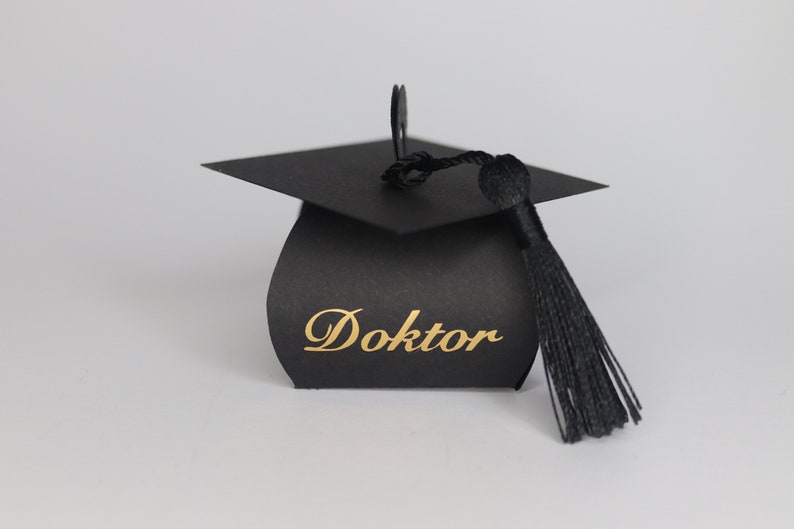 Abitur Bachelor Master Doktor Meister Geldgeschenk Geschenk Geschenkbox Doktorhut Hochschule Schulabschluss Staatsexamen Absolventenkappe Bild 10