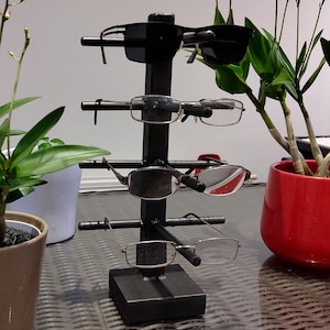 Albero per occhiali, acciaio dolce, riciclato, contiene 4 paia di occhiali, molto robusto!