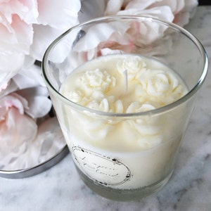 Candela di cera di soia fatta a mano con rose scolpite / Candela profumata da 10 once / Lusso / Vaniglia cashmere / Regalo per lei / Aromaterapia / Compleanno