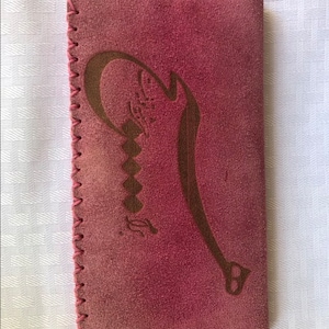 Cartera de costura hecha a mano, cuero shammy, cuero genuino, billetera Unsex, muchos colores, muchos diseños de costura
