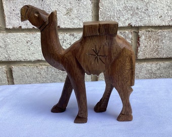 Handmade wooden camel, Table display