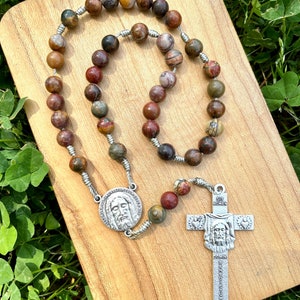 Rosario católico del Santo Rostro, con cordón, hecho a mano, de piedra, Pasión de Jesús