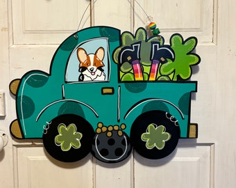 Corgi St. Patrick’s Truck Door Hanger, Corgi Wreath, Corgi Truck Decor, Corgi Gift for Her, St. Patrick’s Porch Sign, Corgi Artwork