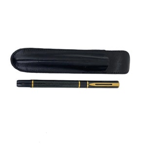 Penna Stilografica Waterman Lacca Rifiniture Oro + Astuccio in Pelle – AUC5698