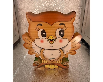 Portalápices vintage de madera con forma de búho de Bartolucci: decoración de arte popular pintada a mano