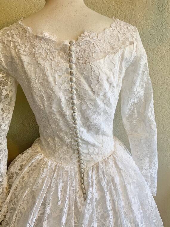 Vintage 1950s Wedding Dress 50s Chantilly lace S - image 5