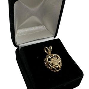 10k Yellow Gold Harley-Davidson Heart Pendant  3 Grams