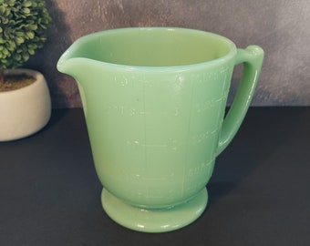 Jadeite Glass 4 Cup Measuring Cup Pitcher w/ Markers, Large - Depression Style, Vintage, Art Deco, Cooking, Farmhouse Kitchen, Milk Glass