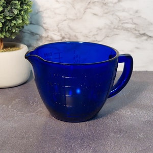 Cobalt Blue Glass 2 Cup Measuring Cup & Mixing Bowl w/ Markers - Depression Style, Vintage, Cooking, Farmhouse, Kitchenware, Dish, Retro