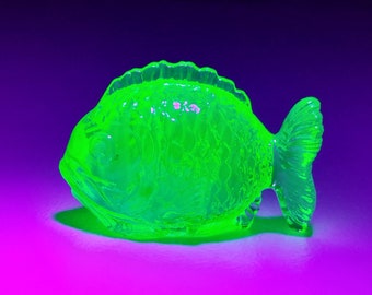 Green Vaseline Glass Uranium Glass Fish - Depression Style Glass, Vintage, Retro Home Decor, Aquarium, UV Blacklight, Art Glass, Koi Fish